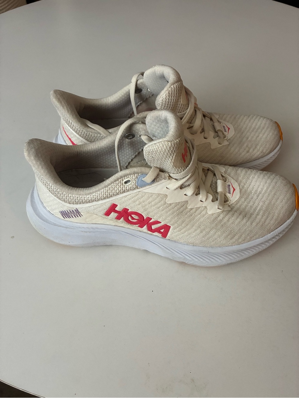 Hoka One One Shoes Womens 7.5B White Cushioned Running Sneakers